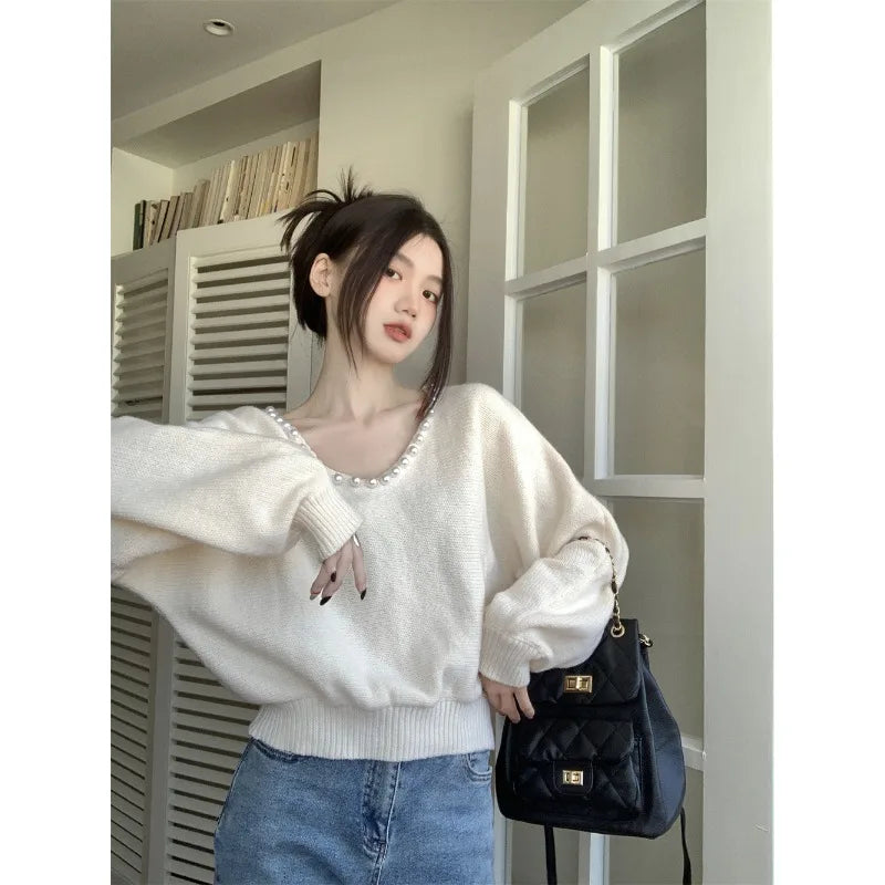 VILZSTUDIOS Elegant Beaded V-Neck Knit Sweater