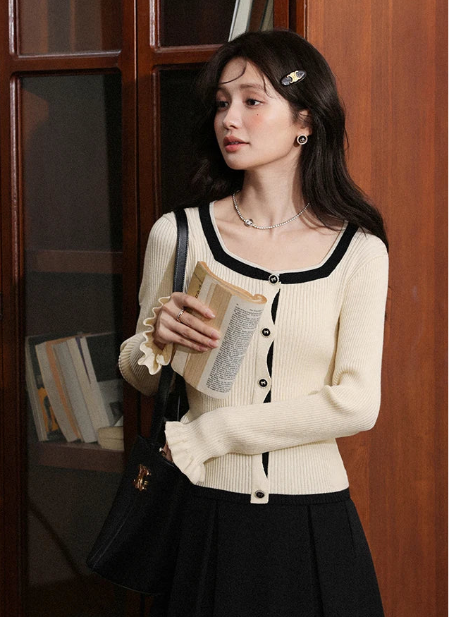 VILZSTUDIOS Apricot Slim Fit Sweater