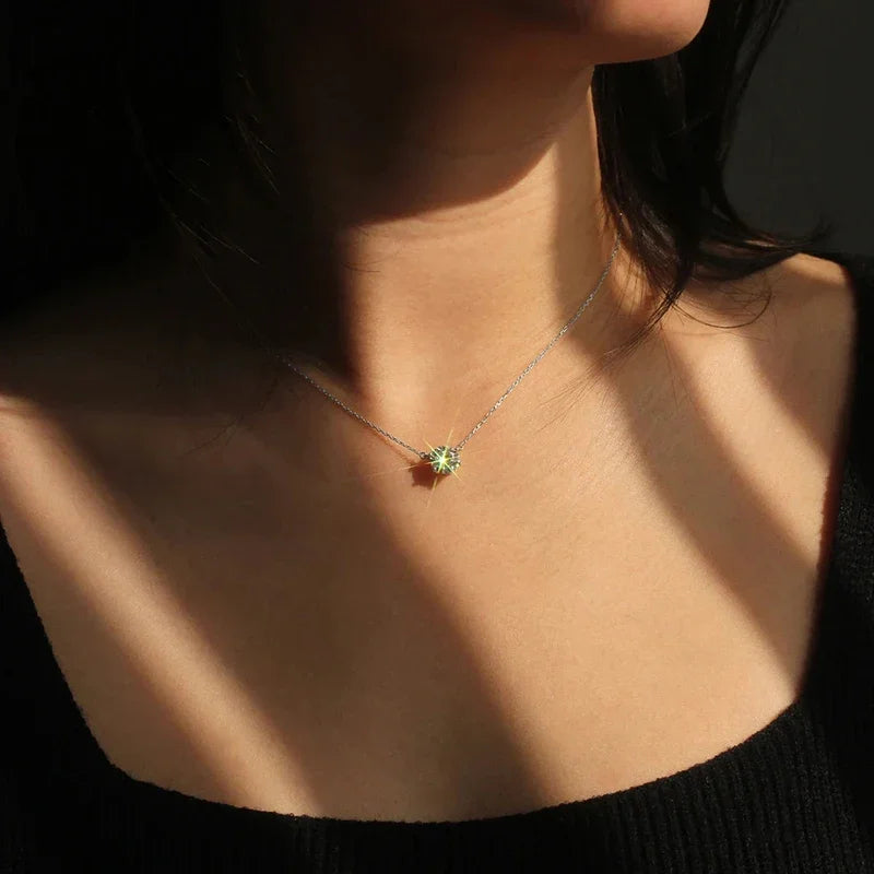 VILZSTUDIOS Simple Stylish Round Cubic Zircon Pendant Necklace