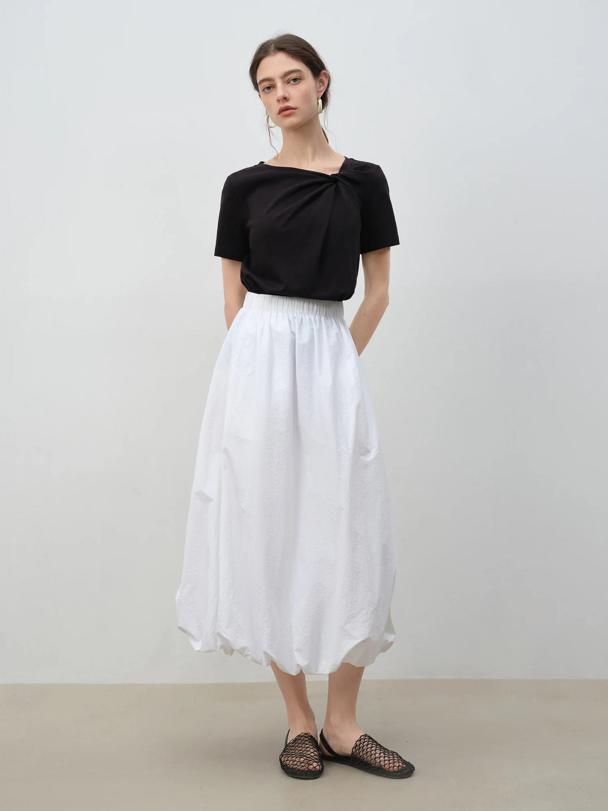 VILZSTUDIOS Asymmetrical Knot Petite Slim T-Shirt