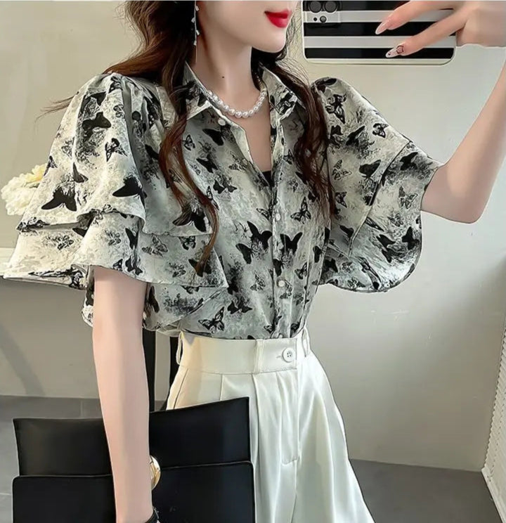 VILZSTUDIOS Light Butterfly Print Short-Sleeve Blouse