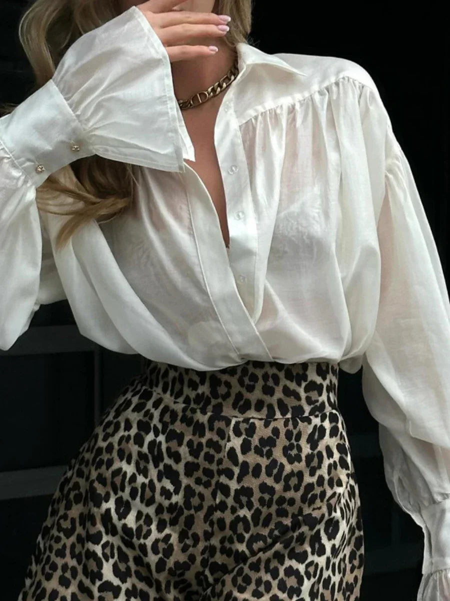 VILZSTUDIOS Versatile Fashionable Collared Flare Blouse