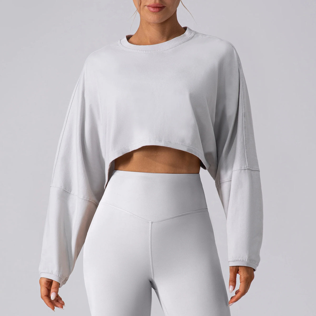 VILZSTUDIOS Breathable Long Sleeve Sports Crop Top