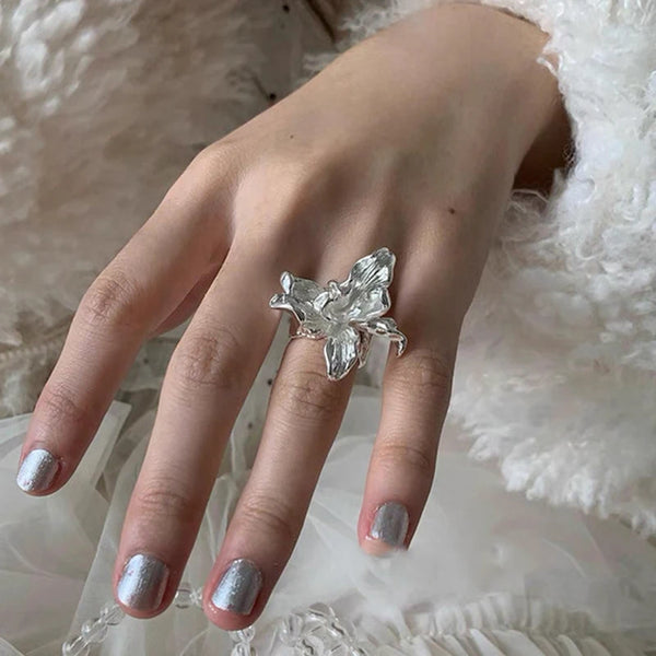 Vintage Romantic Silver Flower Ring