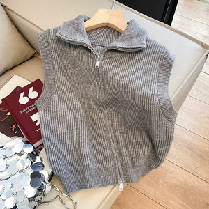 VILZSTUDIOS Modern Knit Zipper Sleeveless Sweater