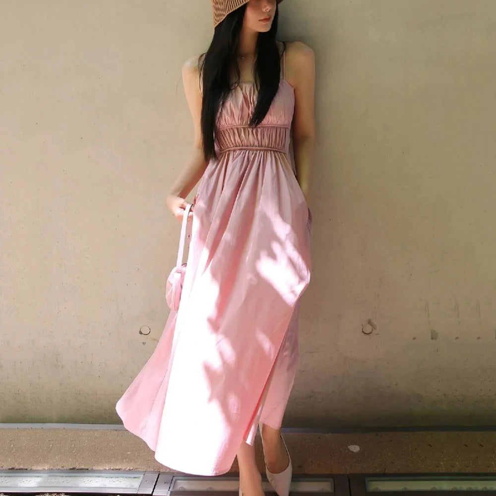 VILZSTUDIOS Elegant Slim Pleated Halter Dress