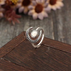 VILZSTUDIOS Bohemian Moonstone Carving Silver Ring