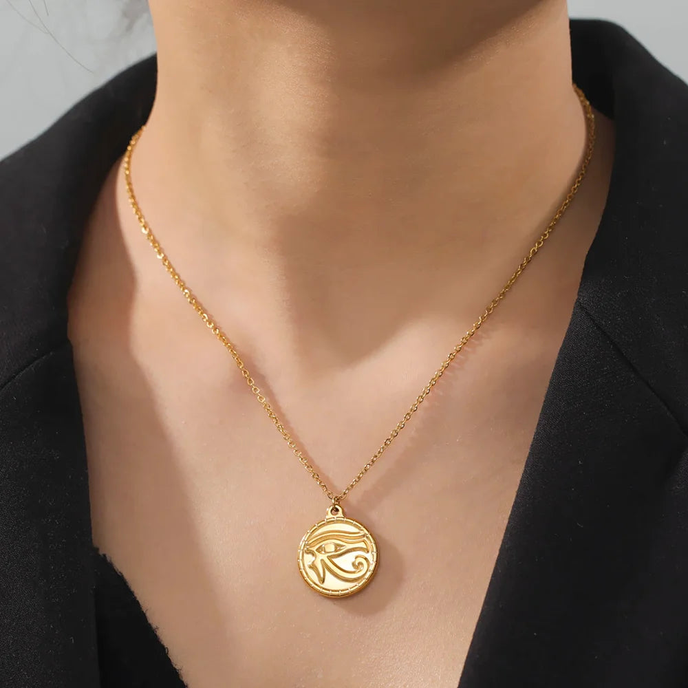 VILZSTUDIOS The Eye Of Horus Pendant Necklace