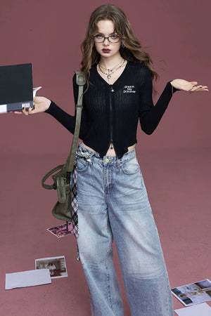 VILZSTUDIOS Y2K Streetwear V-Neck Letter Print Black Crop Top