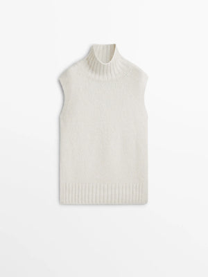 VILZSTUDIOS Classic Sleeveless Beige Knitted Sweater