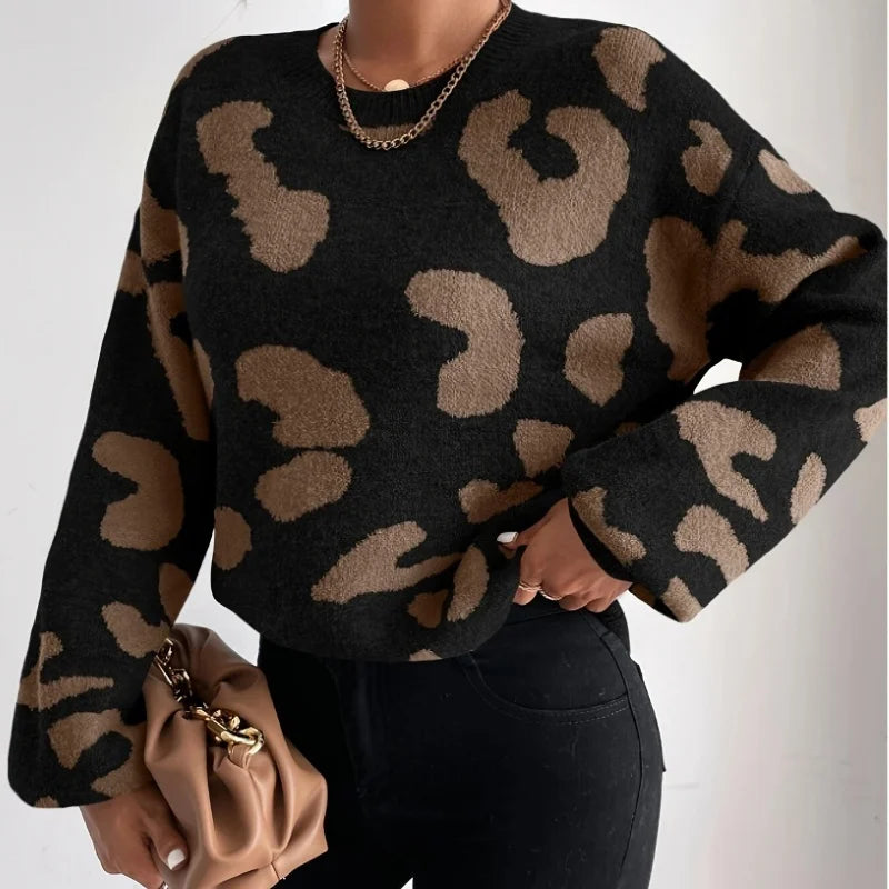 VILZSTUDIOS Leopard Print Slim O-Neck Sweater
