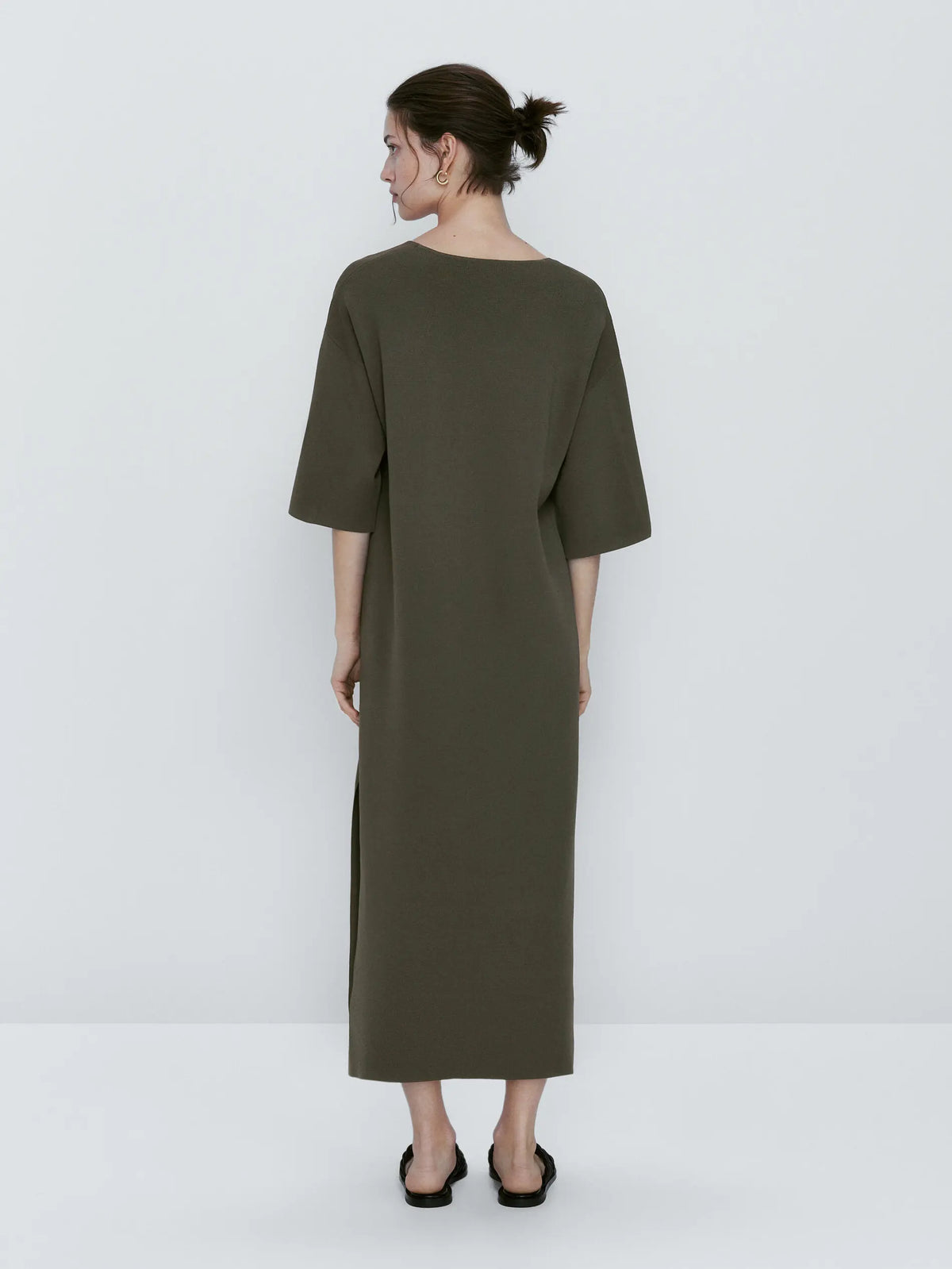 VILZSTUDIOS Casual Knitted Midi Dress with Slit