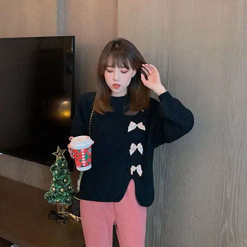 VILZSTUDIOS Cozy Oversized Knit Bow Sweater