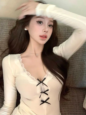VILZSTUDIOS Sexy Bow Tie V-Neck Long Sleeve T-Shirt