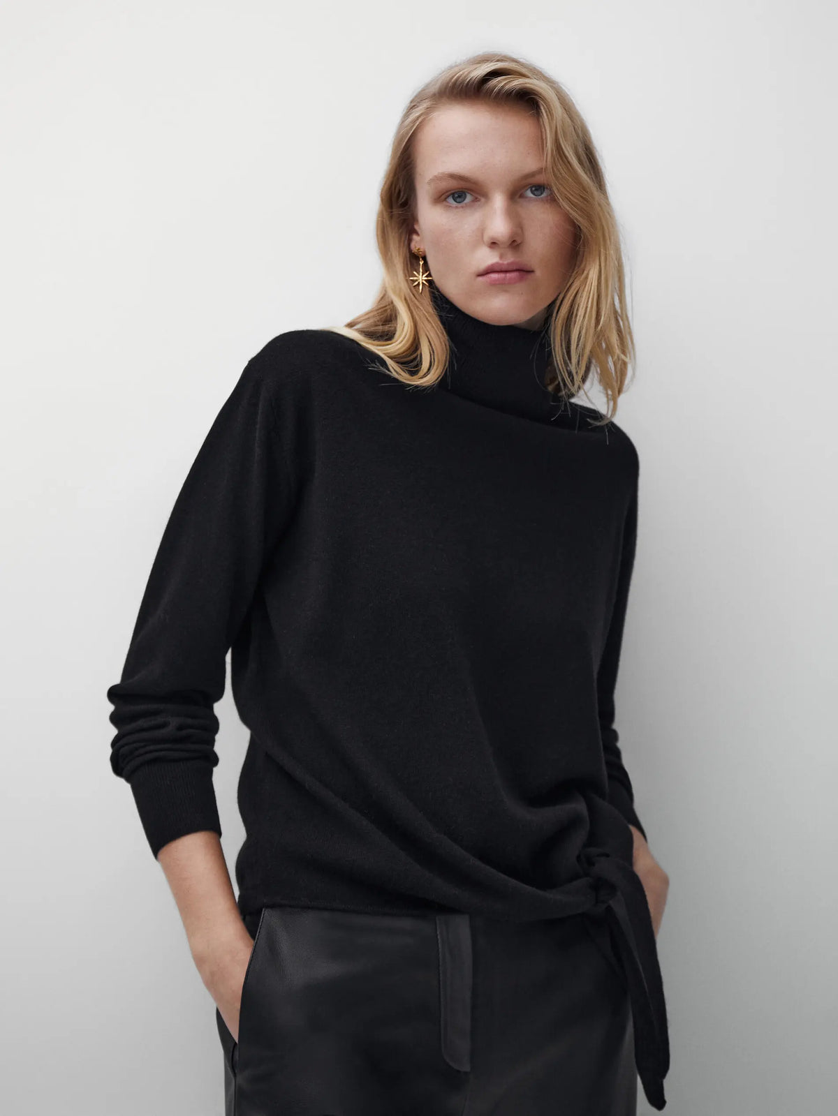 VILZSTUDIOS Basic High Neck Wool Blend Sweater