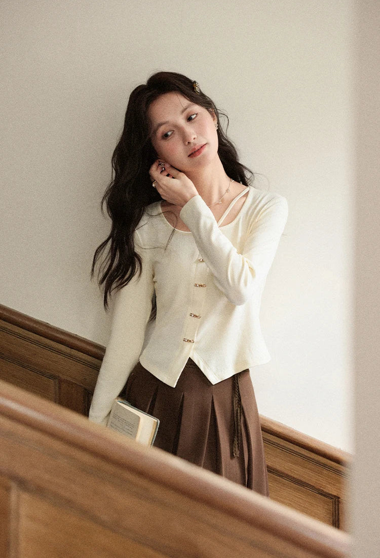 VILZSTUDIOS Apricot Elegant Metal Button Slit Cardigan