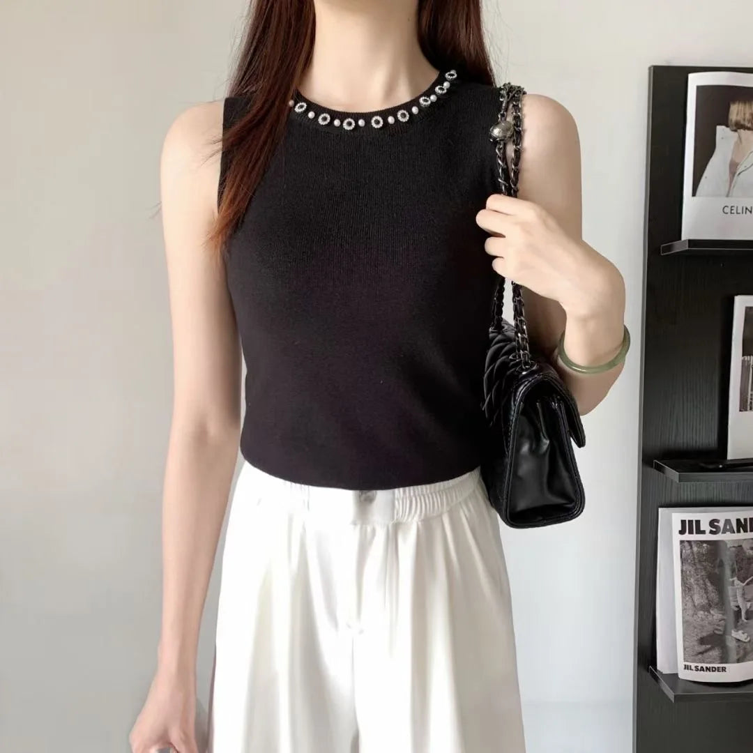 VILZSTUDIOS Chic Sleeveless Sequined Round Neck Knit Sweater