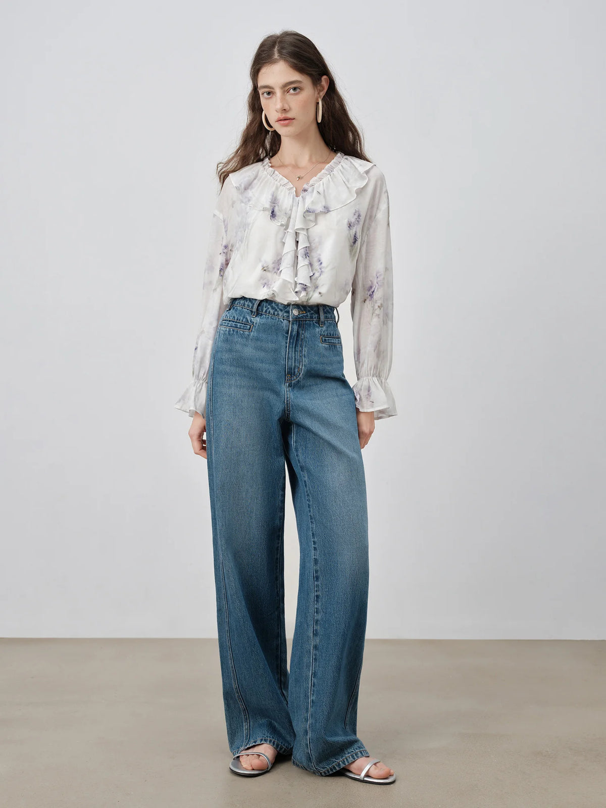 VILZSTUDIOS Elegant Wisteria Floral V-Neck Blouse