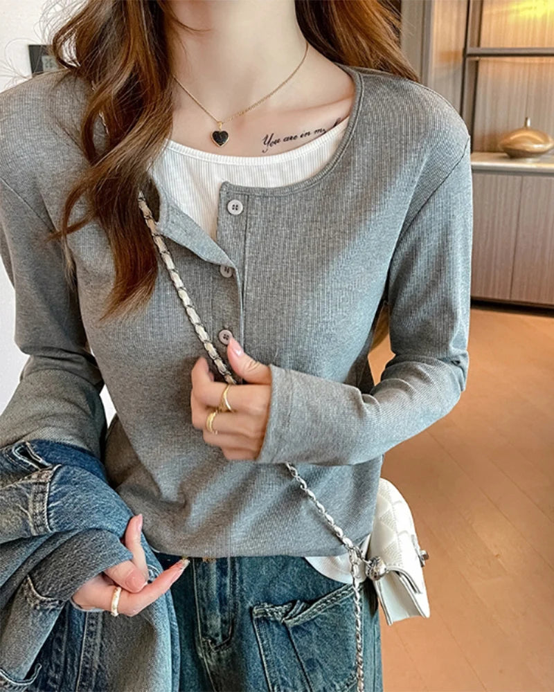 VILZSTUDIOS Button Trim Sweater