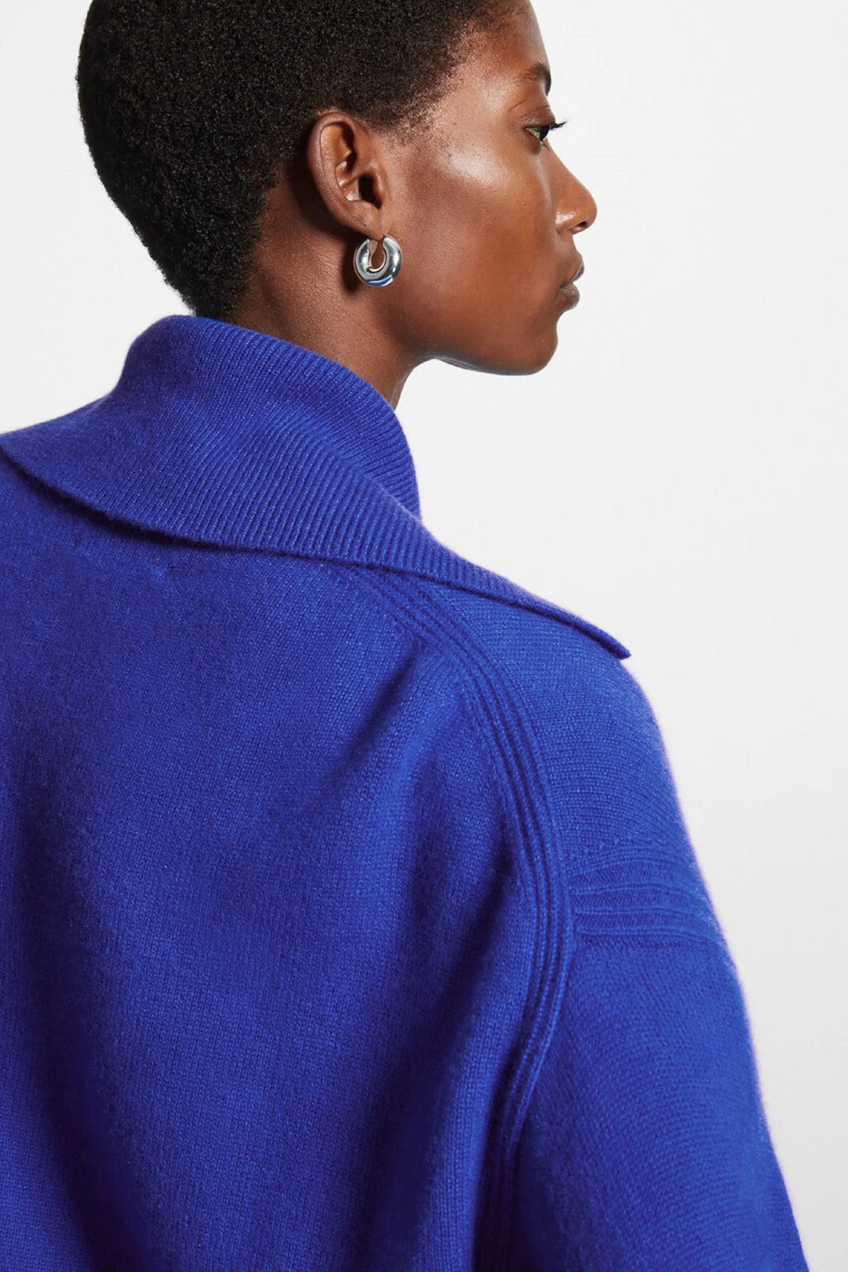 VILZSTUDIOS Casual Open Neck Wool Sweater