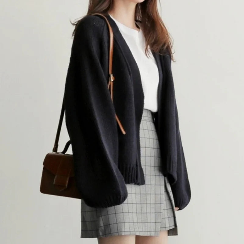 VILZSTUDIOS Chic Knitted Solid Cardigan