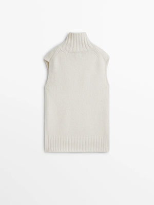 VILZSTUDIOS Classic Sleeveless Beige Knitted Sweater