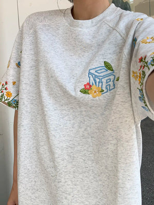 VILZSTUDIOS Flowers Embroidery Loose T-Shirt