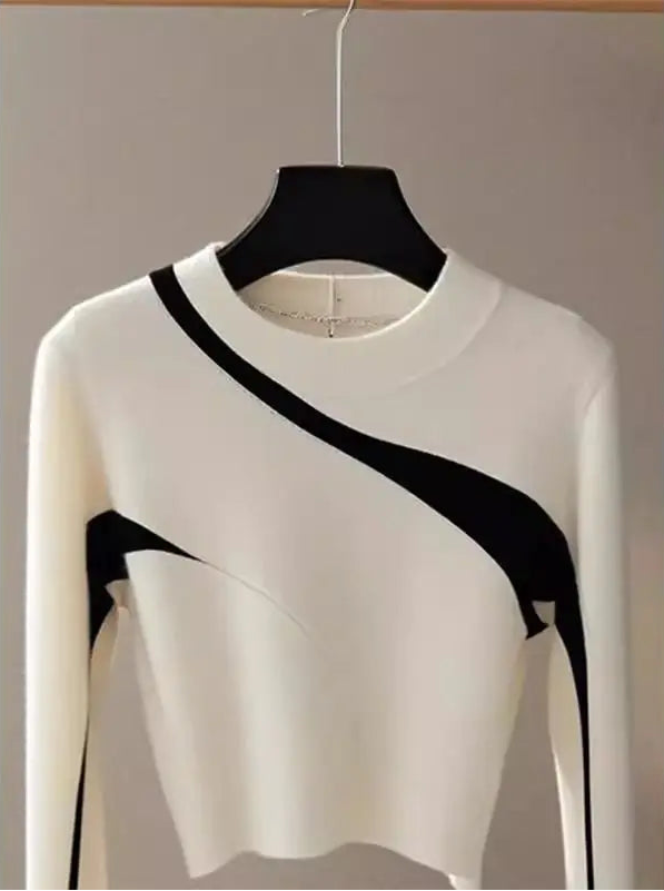 VILZSTUDIOS Vintage Round Neck Knit Sweater