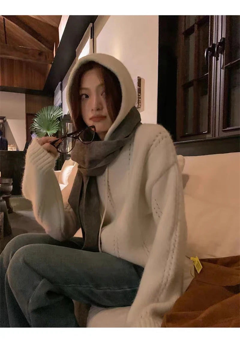 VILZSTUDIOS Cozy Drawstring Knitted Hoodie