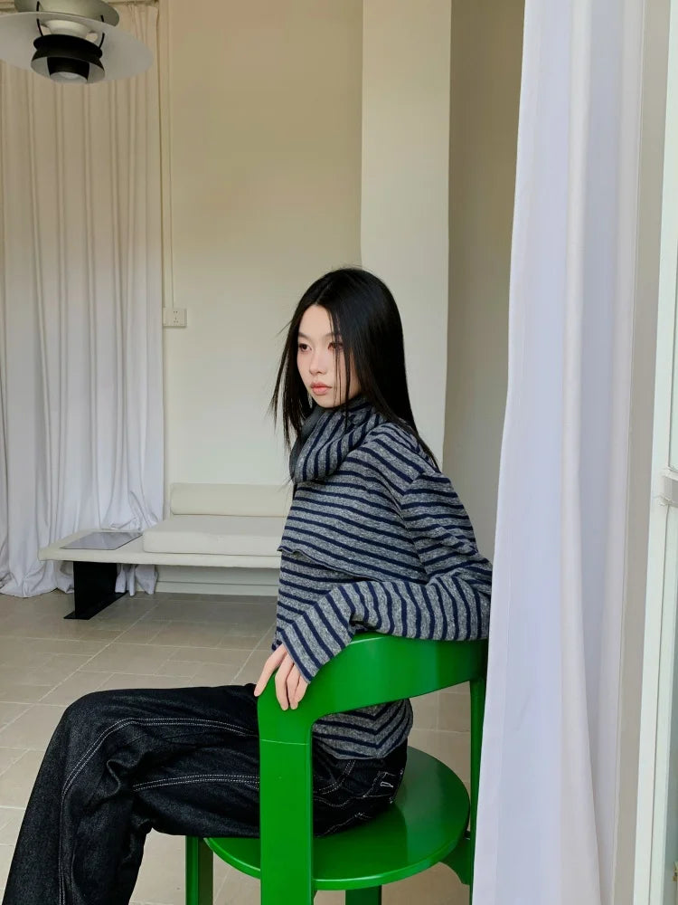 VILZSTUDIOS Striped Long Sleeve Turtleneck Top