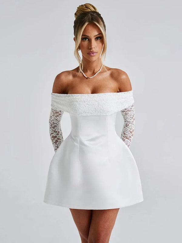 Elegante minivestido sexy con hombros descubiertos