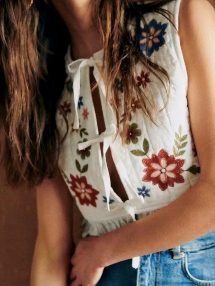 VILZSTUDIOS Chic Floral Embroidered Lace-Up Blouse
