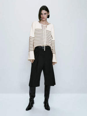 VILZSTUDIOS Casual V-Neck Light Sweater