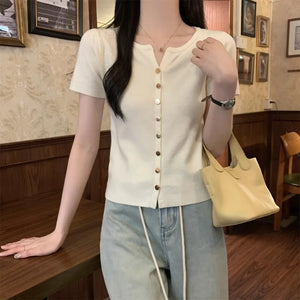 VILZSTUDIOS Basic Knitted Button Blouse