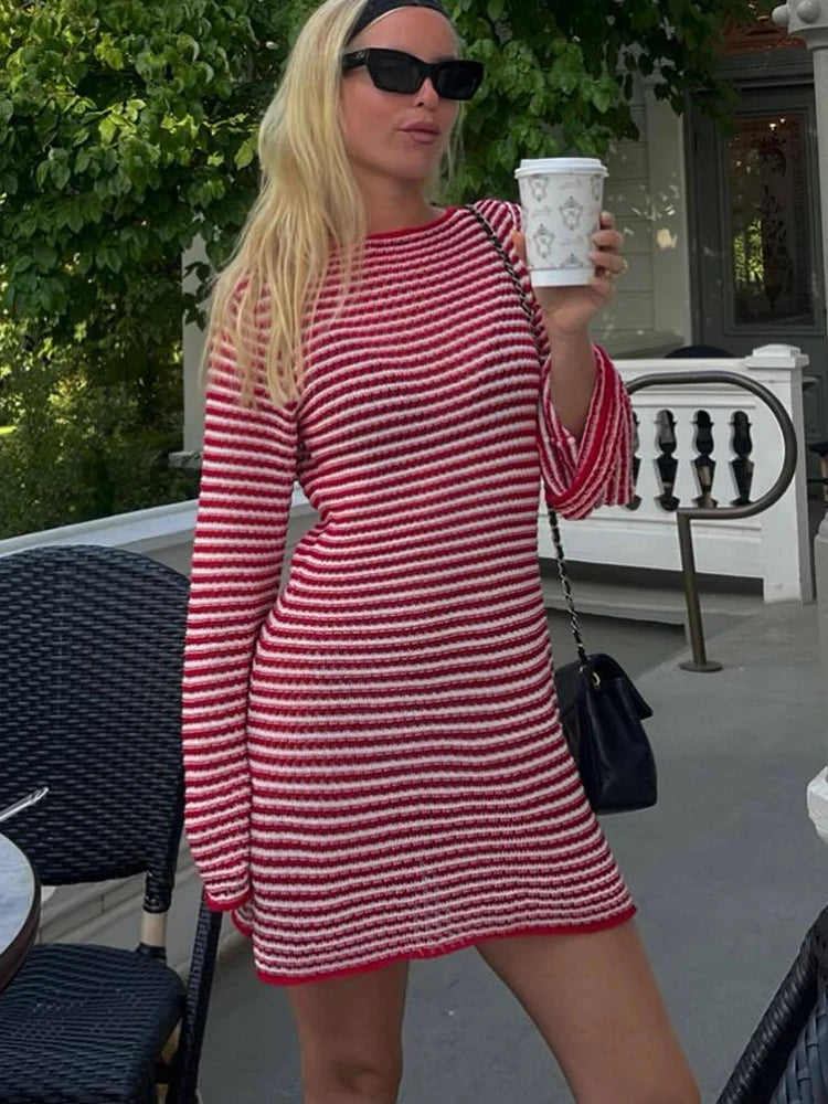 VILZSTUDIOS Elegant Striped Flare Sleeve Dress Womens