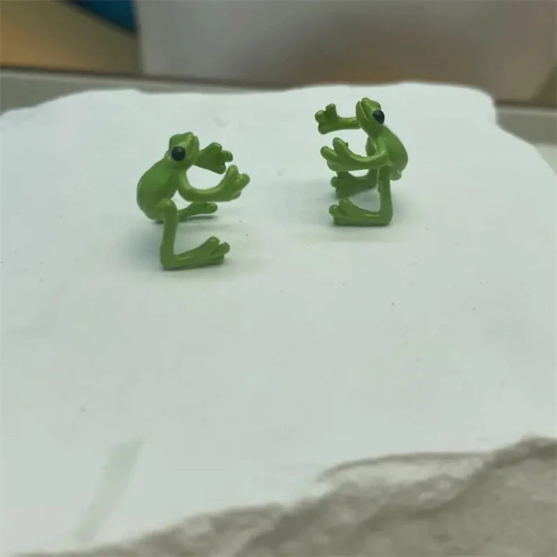 VILZSTUDIOS Creative Cute Frog Ear Cuff Clip Earrings