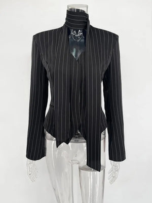 VILZSTUDIOS Tossy Elegant Jacket with Scarf