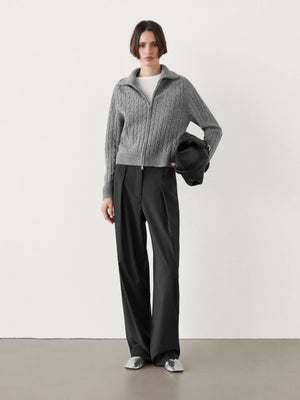 VILZSTUDIOS Casual Knitted High Neck Cardigan