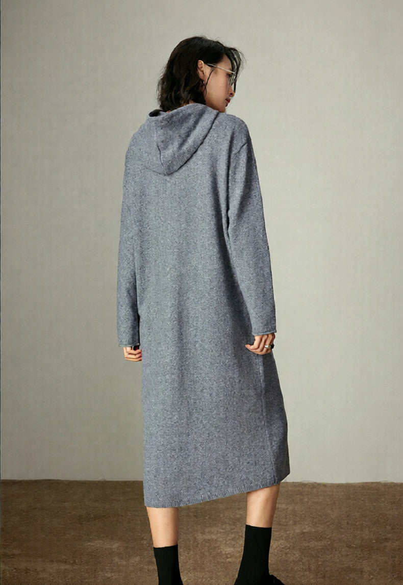 VILZSTUDIOS Cozy Hooded Midi Dress