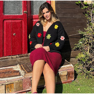VILZSTUDIOS Chic Floral Jacquard Knit Cardigan