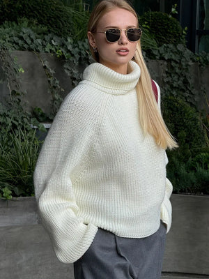VILZSTUDIOS Stylish Knitted Turtleneck Backless Sweater