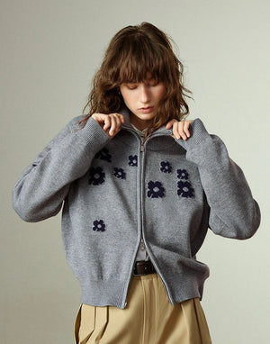 VILZSTUDIOS Flower Embroidered Zipped Cardigan