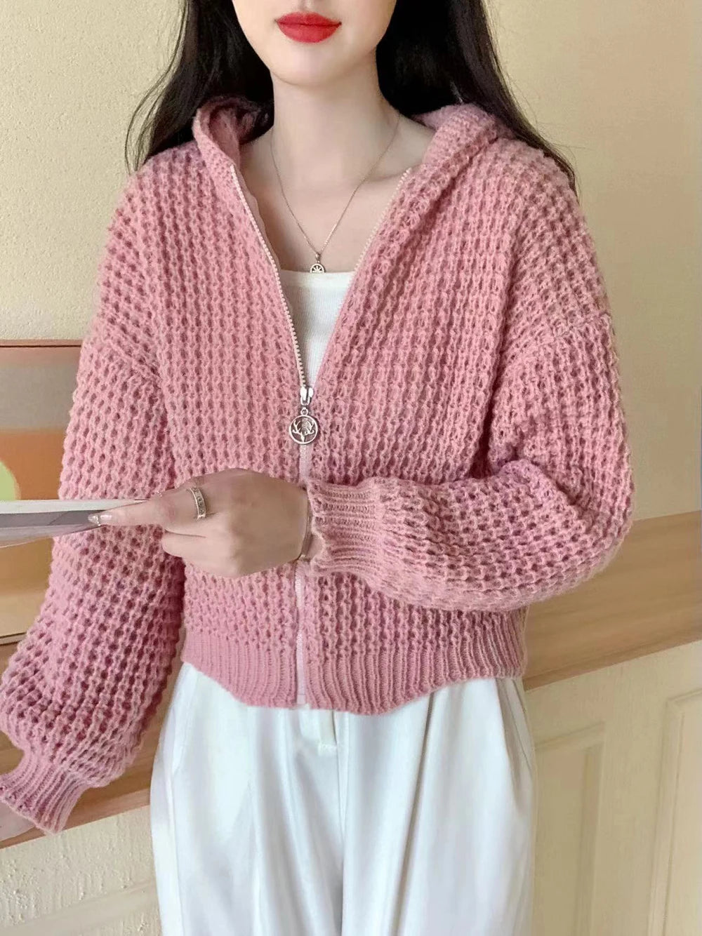 VILZSTUDIOS Elegant Solid Color Hoodie