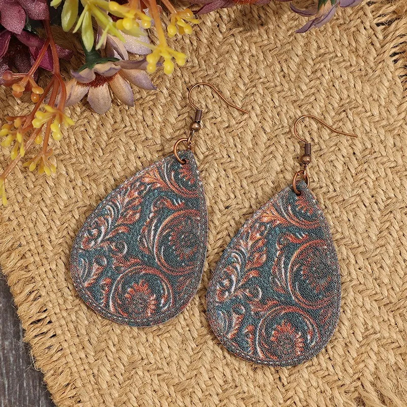 VILZSTUDIOS Retro Ethnic Leather Carved Dangle Earring