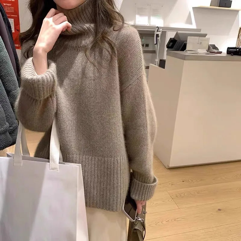 VILZSTUDIOS Luxurious Cashmere Turtleneck Sweater