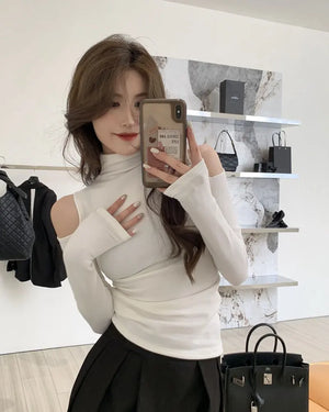 VILZSTUDIOS Stylish Hollow Out Velvet Sweater