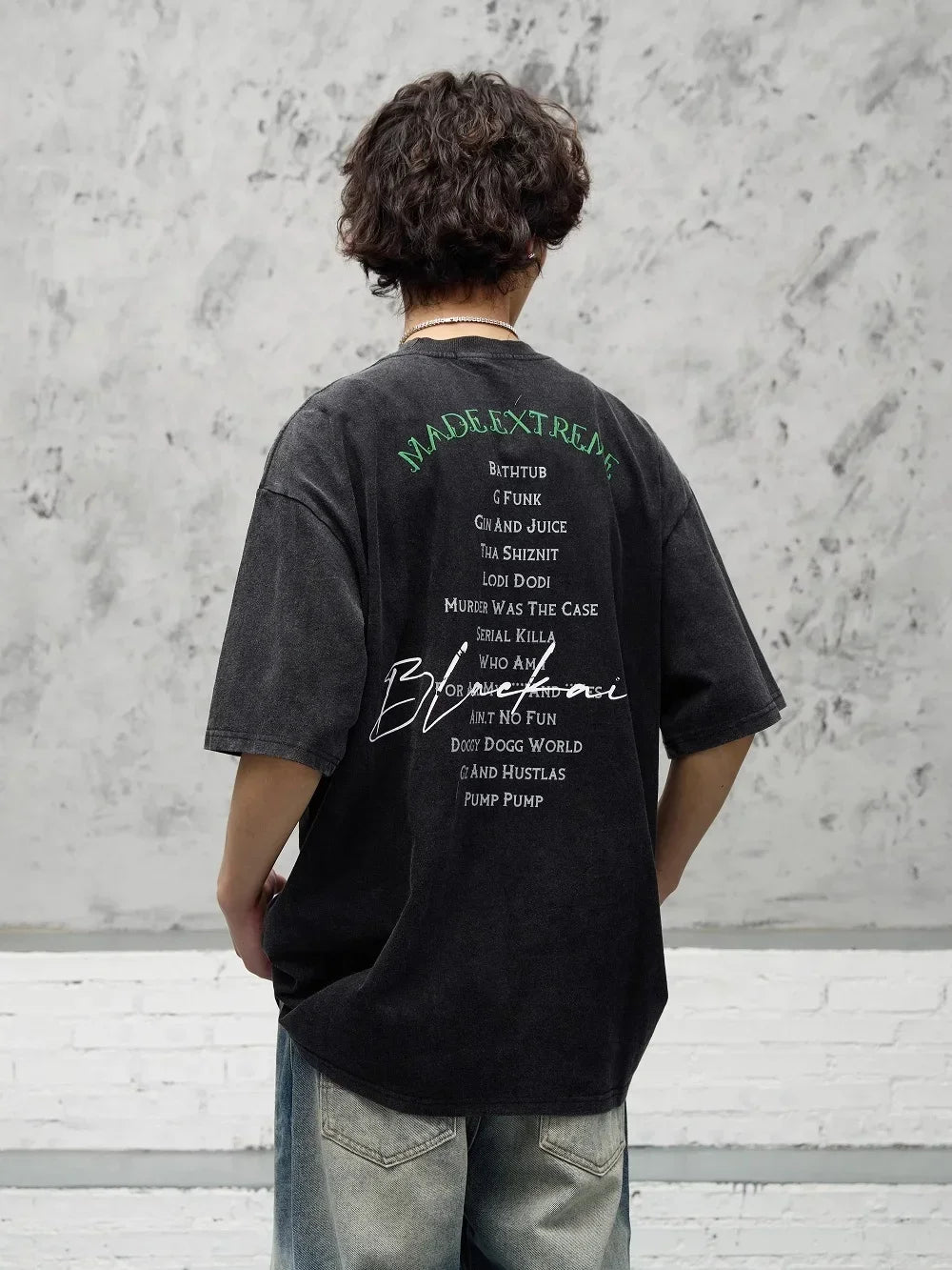 VILZSTUDIOS Extreme Graphic Rap Character Short T-Shirt