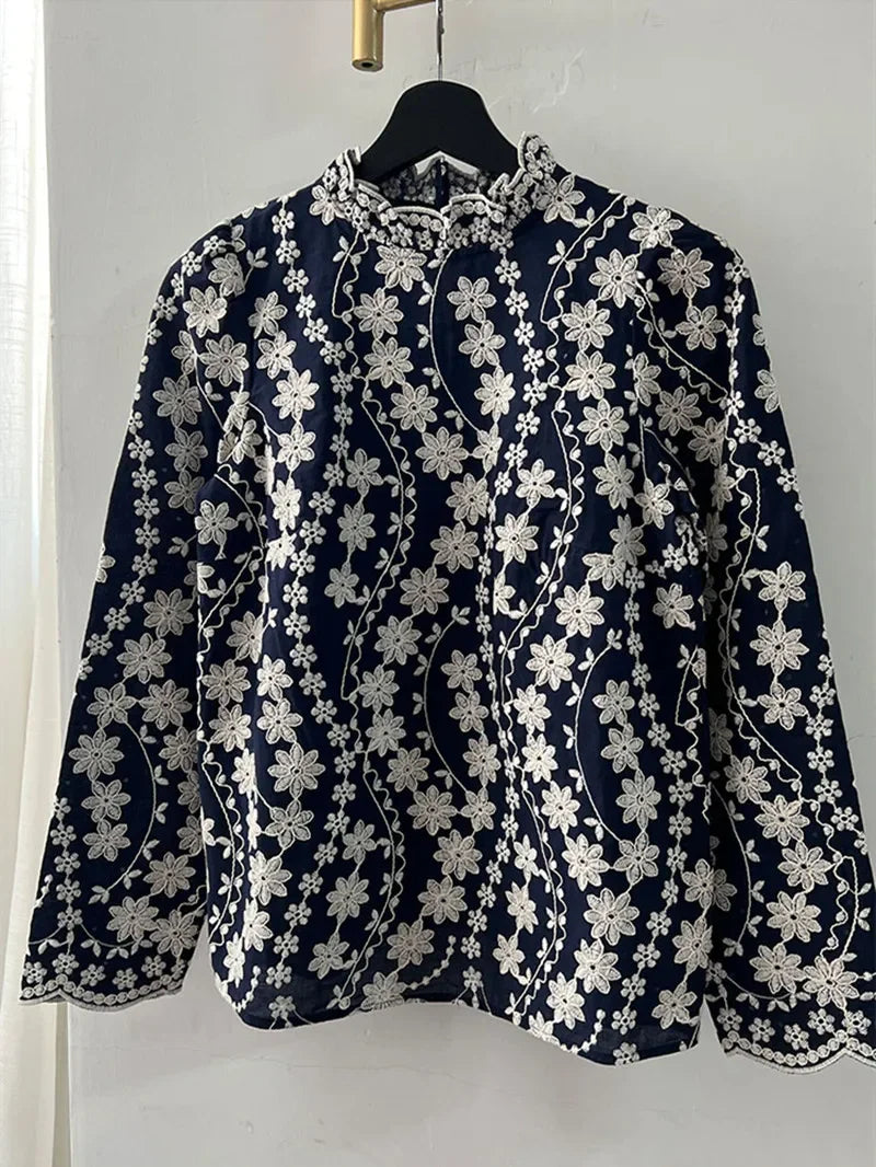 VILZSTUDIOS Elegant Retro Embroidered Blouse