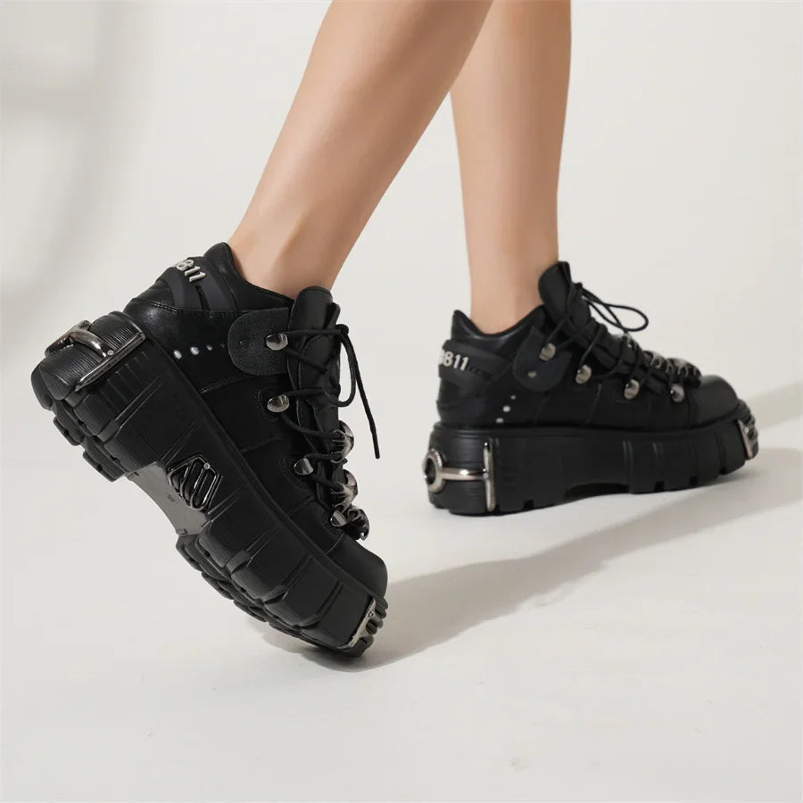 VILZSTUDIOS Gothic Lace-Up Platform Ankle Boots