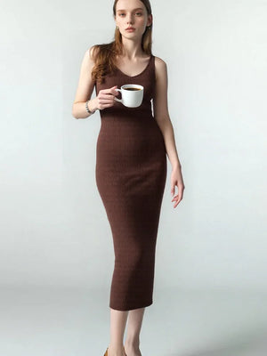 VILZSTUDIOS Elegant Sleeveless Knit Maxi Dress
